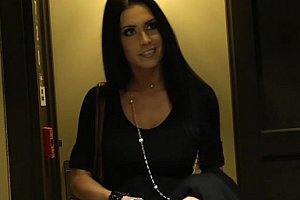 欧美美女人体boob巨大爆乳